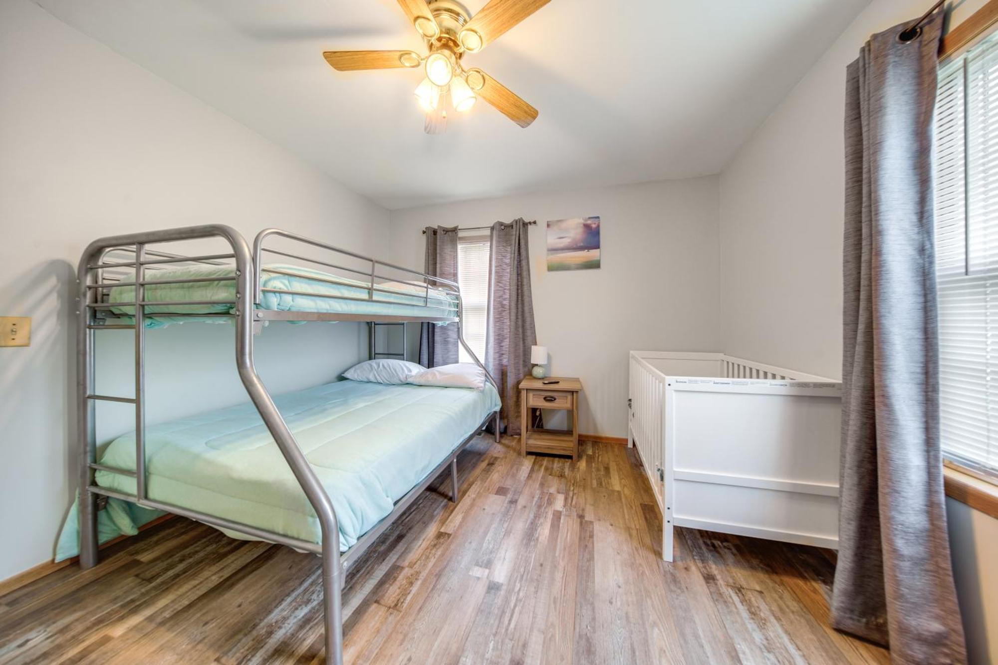 Family-Friendly Hideaway Near Presque Isle! Villa Erie Eksteriør bilde